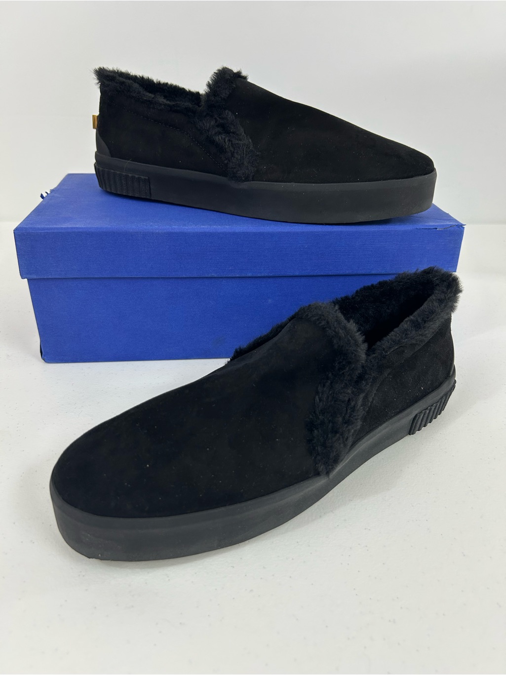 Stuart Weitzman Bryne Black Suede Fur Lined Slip On Shoes Size 10.5